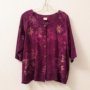 Magenta batik rayon print button-up top size Medium NWOT by Spicy Bambu